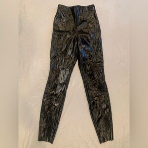 ASOS Black Shiny Faux Leather Pants Size 6, Zipper On Side,Stretchy